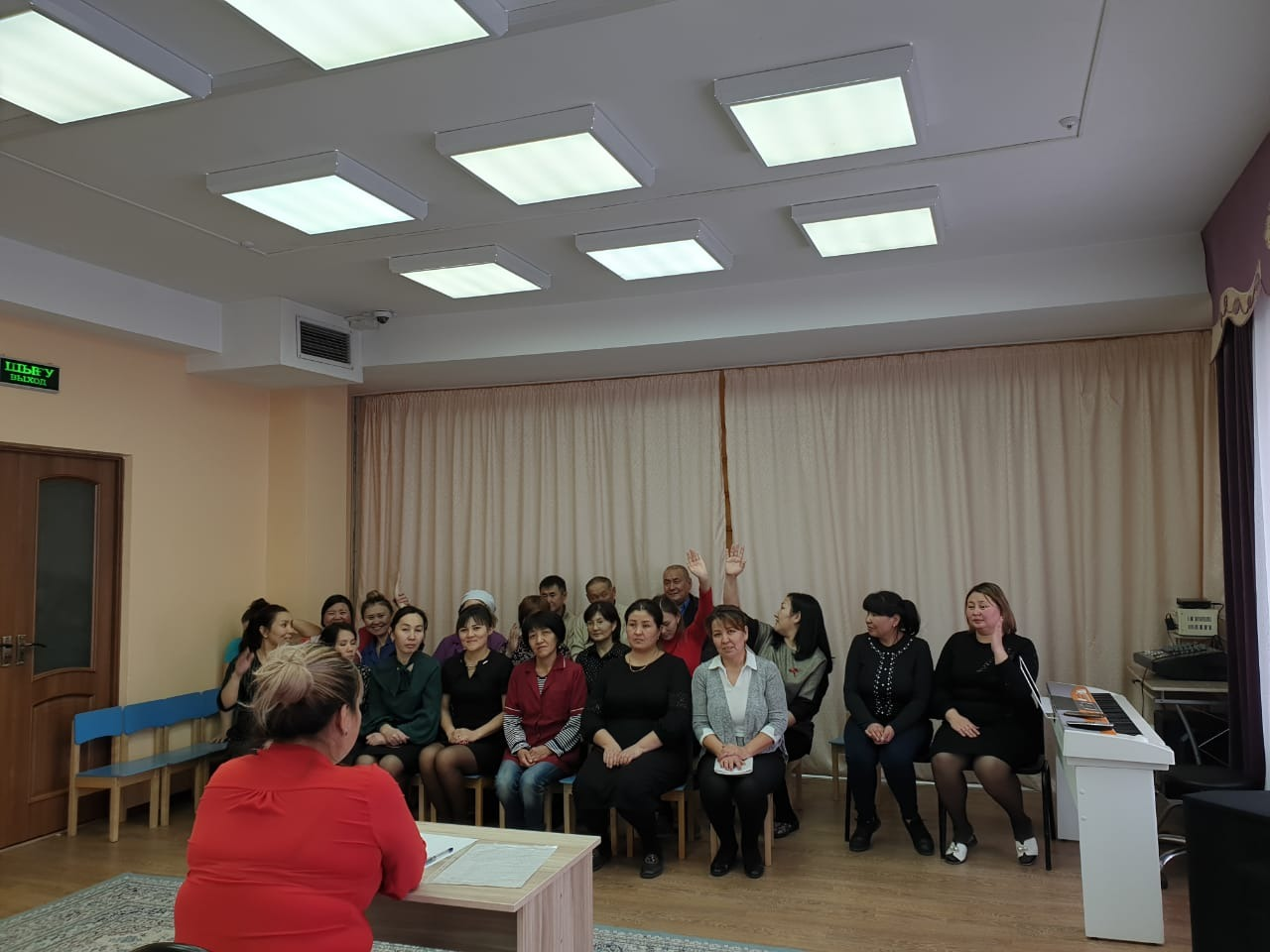Кәсіподақ ұйымының төрайымы А.Т. Босжигитова 2018-2019 оқу жылының 1- ші жарты жылдығында  атқарылған жұмыстар жайында балабақша ұжымына есеп берді